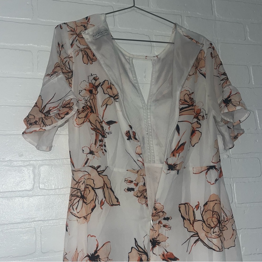 Paper Crane Dress White Orange Floral Designs V Neck Mini Dress Spring Medium - Picture 6 of 9